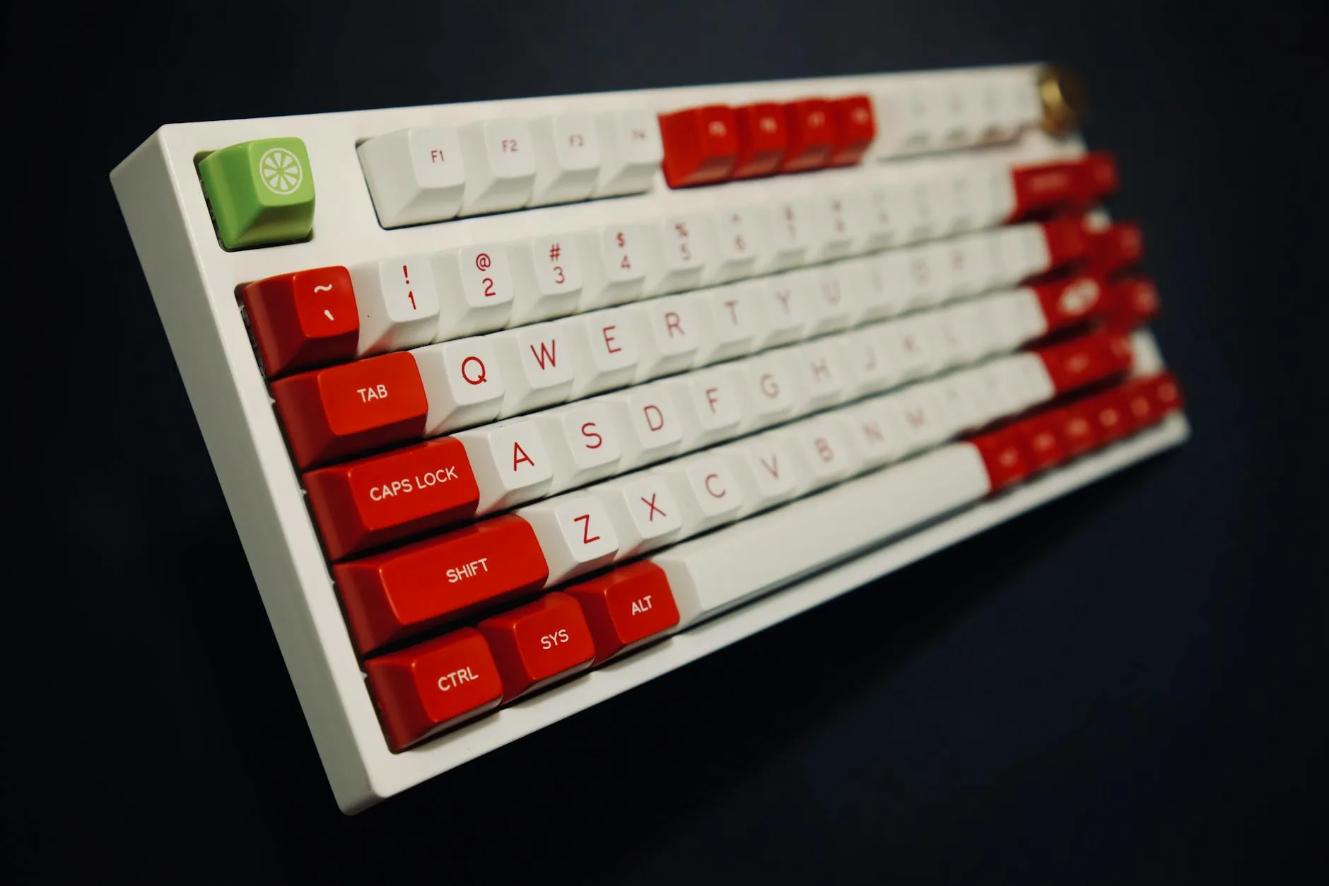 Custom mechanical keyboard with ergonomic key layout